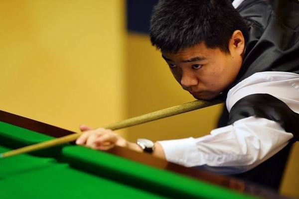 上崭露头角 上崭露头角