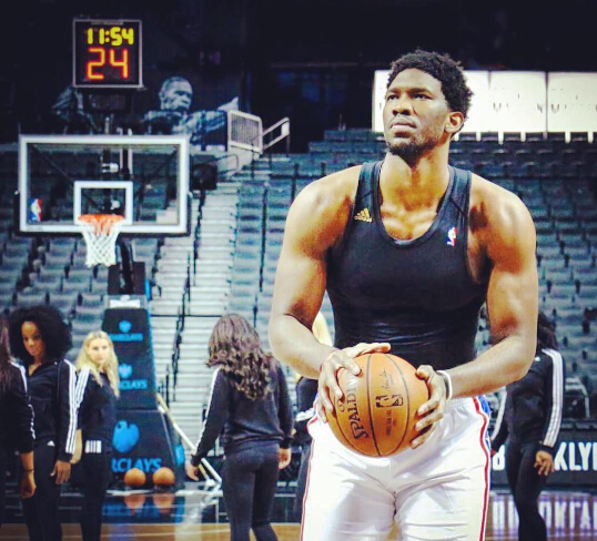 择多套阵容 择多套阵容