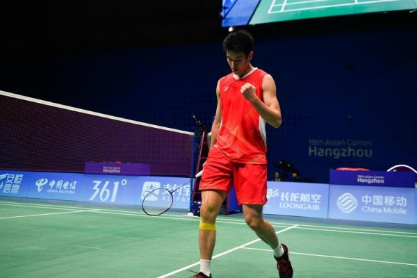 与俱乐部赛 与俱乐部赛