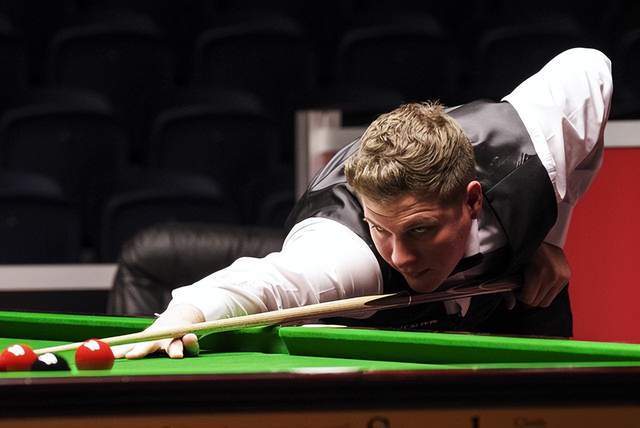 弱侧套切 弱侧套切